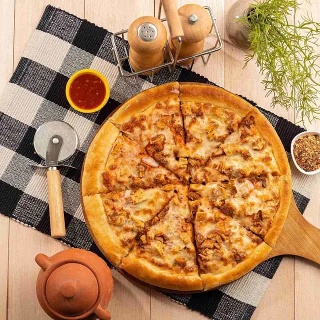 Chicken Tikka Supreme Pizza