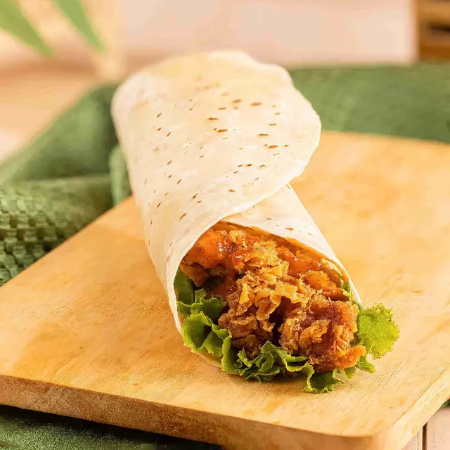 Sriracha Hot Chicken Wrap