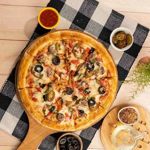 Veggie Lover Garden Pizza